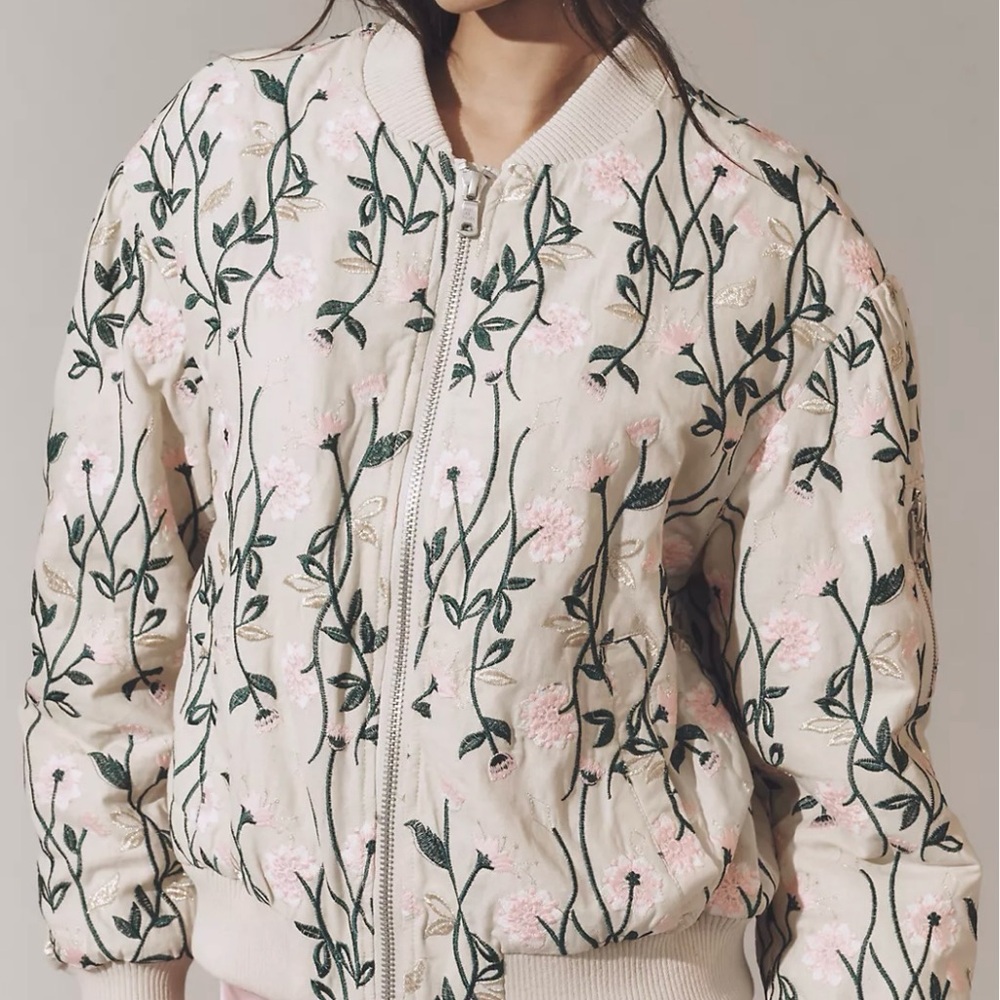 AVEC LES FILLES Floral Embroidered Bomber Jacket with 3 pockets new with tag
